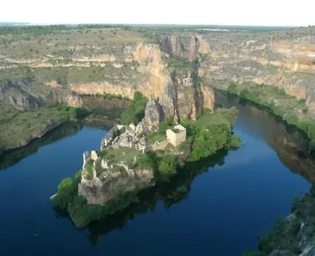 Centro De Ocio Luis Miguel Fresno de la Fuente