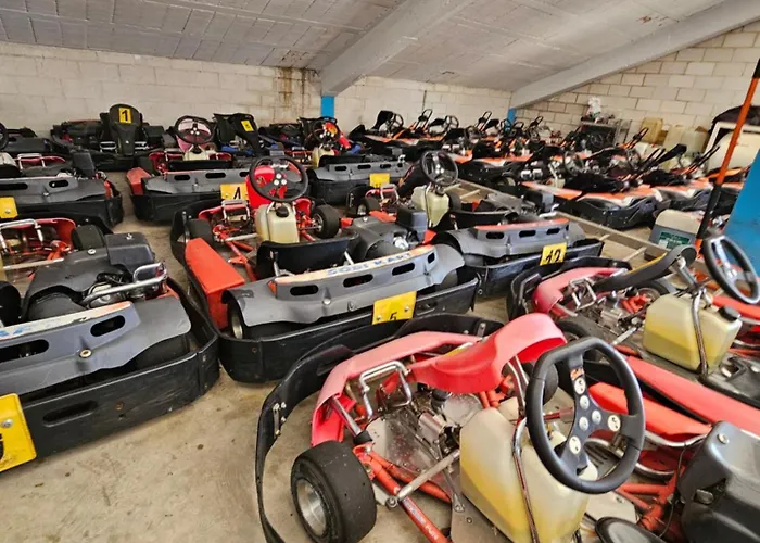 Centro De Ocio Luis Miguel Hostel