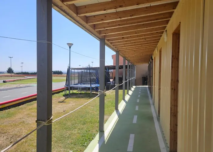 Centro De Ocio Luis Miguel Hostel *