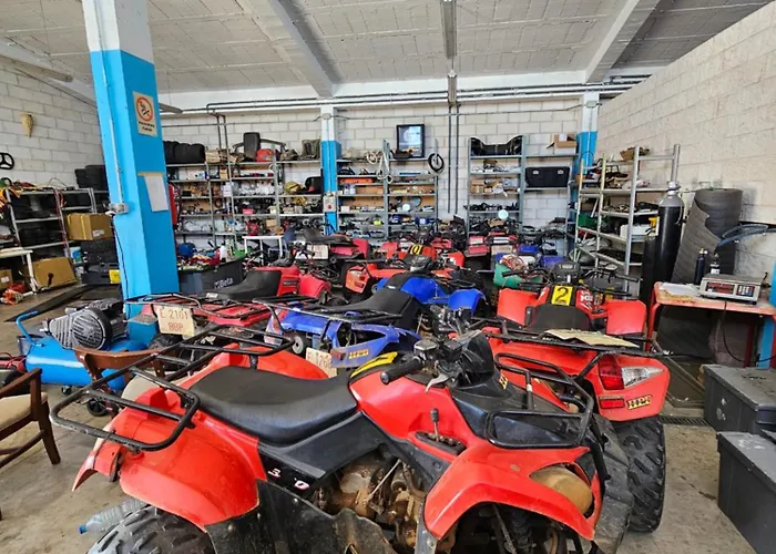 Hostel Centro De Ocio Luis Miguel *